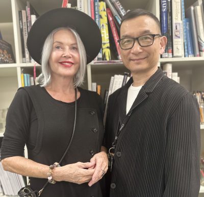 Guest Liz McLafferty and 麻豆传媒高清 pathway lead for Foundation Fashion Design, Dennic Lo